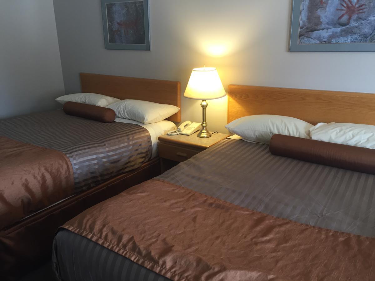 Avalon Inn 오소유스 외부 사진